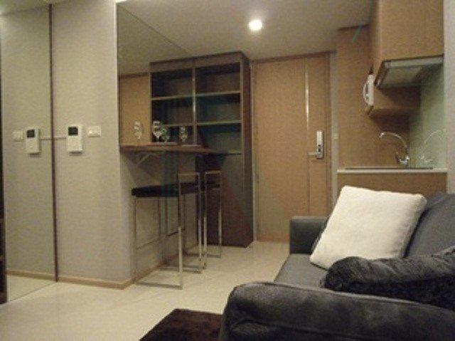 picture 🔺 For Sell Condo SOCIO RUAMRUDEE Building 1, Floor 7,1 bed room, Room size 32 sqm - 2/8