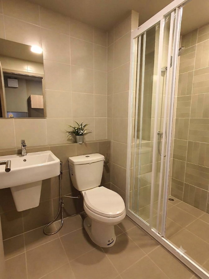 picture MRT Bang Khun Non 2.1 km. D condo panaa ( Rental ) Price  9,000 Baht - 4/5