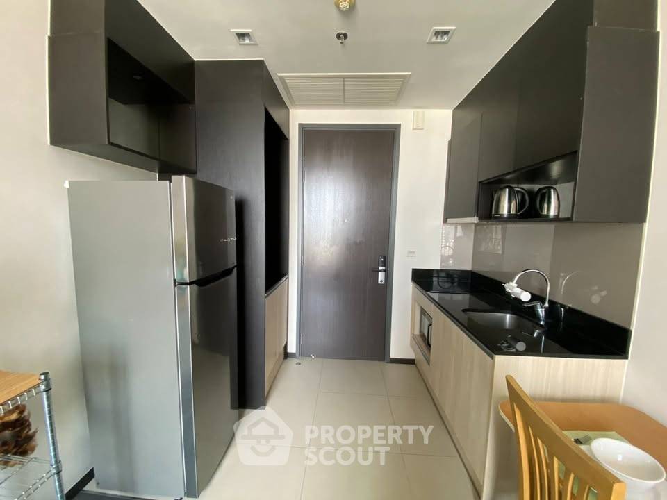picture 1-BR 38 Sqm, 30th-Floor At The Edge Sukhumvit 23 Near MRT Sukhumvit (200m) (ID 3148612) - 2/6