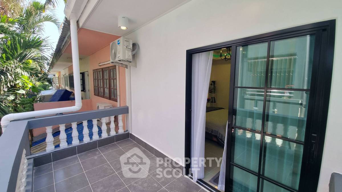 รูป ทาวน์โฮม 3 ห้องนอน พื้นที่ 144 ตร.ม. ขาย ในพัทยาใต้ (หนองปรือ) (ID 3151249) - รูปที่ 25/26
