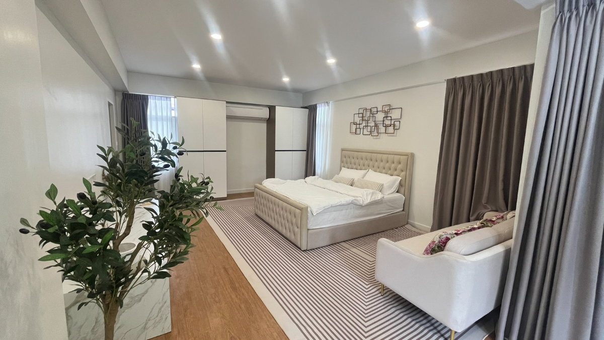 picture For Rent | Pool Villa | 4 Bedrooms | Near BTS On Nut | Walking Distance 800 m - 9/11