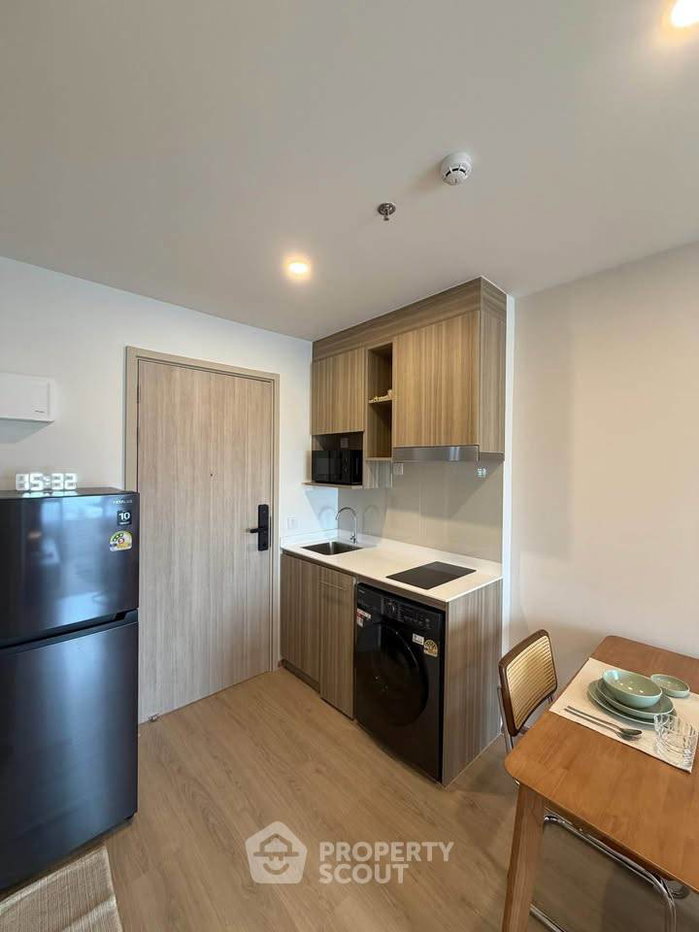 รูป 1 ห้องนอน 32 ตร.ม. คอนโดให้เช่า LIFE Rama 4 - Asoke ใกล้ MRT Queen Sirikit 400 ม. (ID 3151959) - รูปที่ 8/10