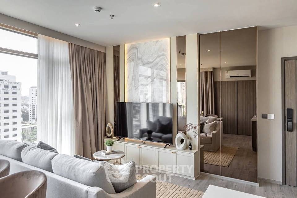 picture 2-BR Condo, Rhythm Ekkamai Estate | 16th-Floor | BTS Thong Lor (ID 2777964) - 2/11