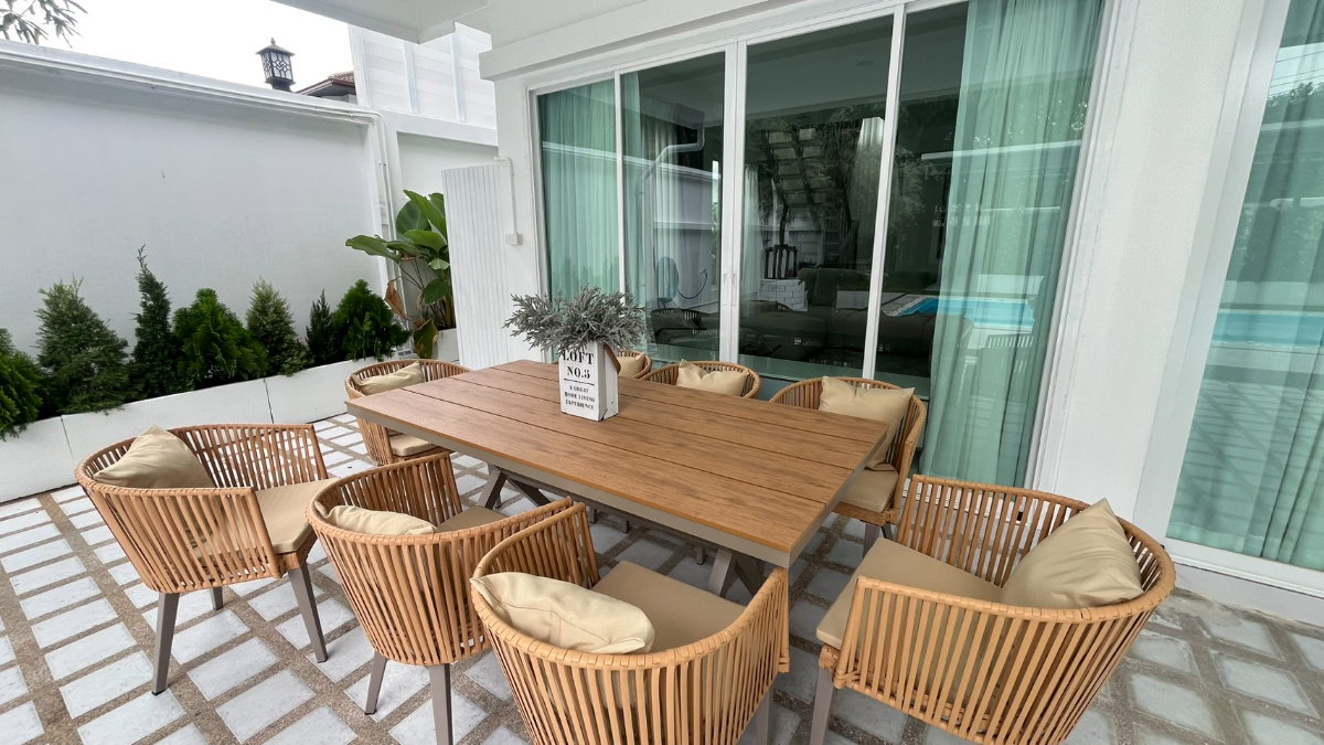 picture For Rent | Pool Villa | 4 Bedrooms | Near BTS On Nut | Walking Distance 800 m - 3/11