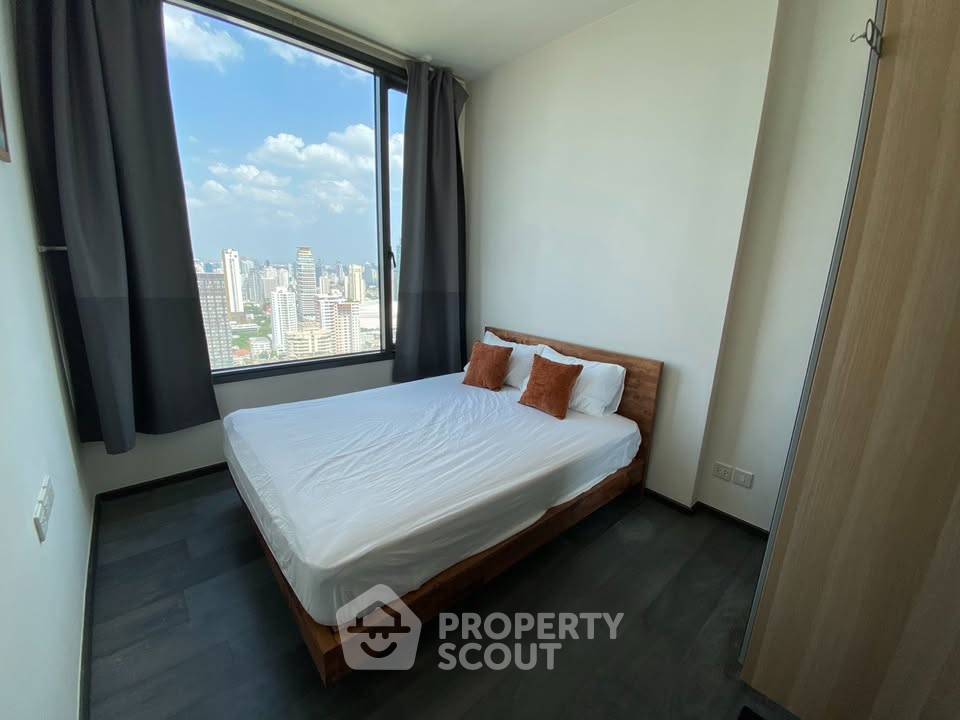 picture 1-BR 38 Sqm, 30th-Floor At The Edge Sukhumvit 23 Near MRT Sukhumvit (200m) (ID 3148612) - 5/6