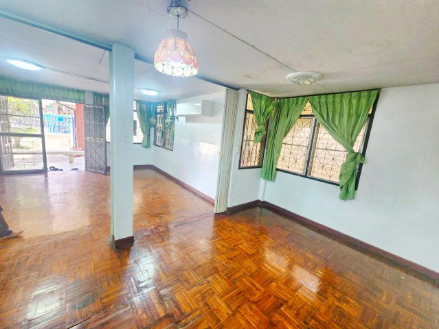 รูป นวมินทร์93-99 บ้านเดี่ยวชั้นเดียว 3 นอน 2 น้ำ ใกล้ฟู้ดแลนด์ นวมินทร์ 700 ม. 54ตร.ว. 220 ตร.ม..วัดบางเตย ชอคโกแลต วิลล์ 1.5 กม. - รูปที่ 5/8