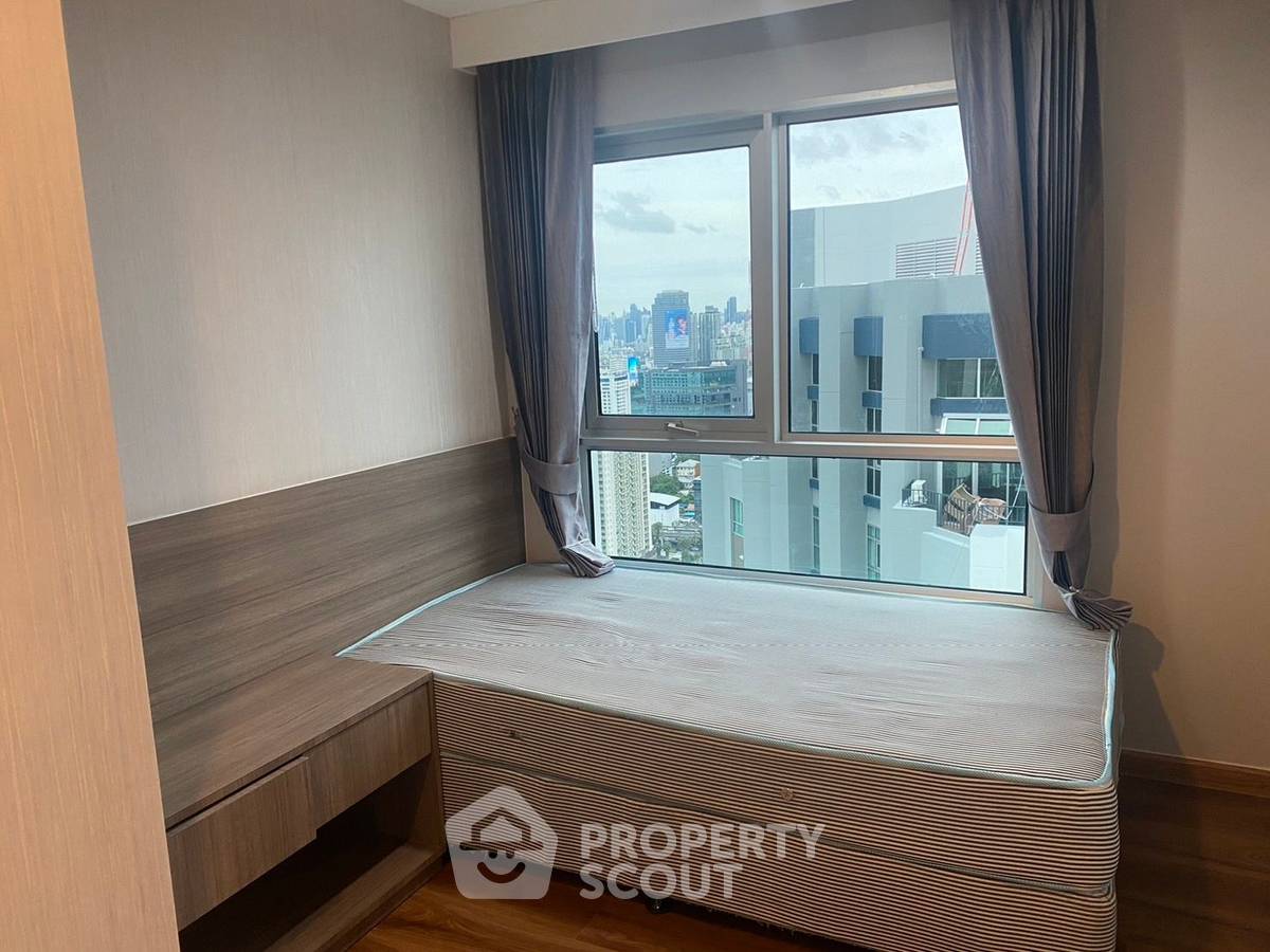 picture High-Floor 2-BR Condo At Belle Grand Rama 9, Near MRT Phra Ram 9 (ID 1747239) - 7/8