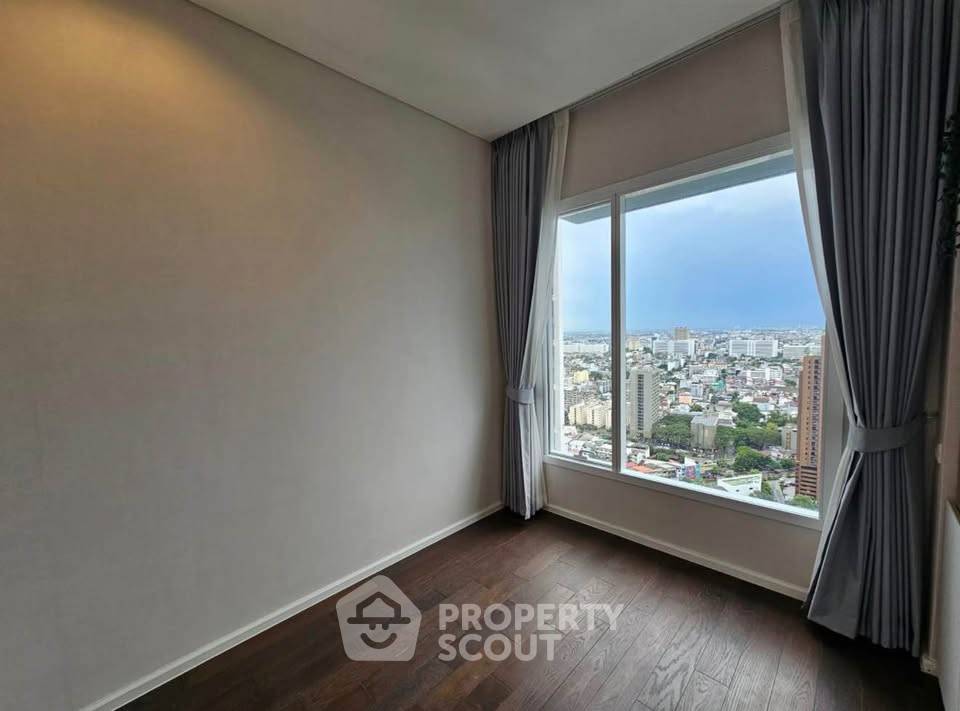 picture 2-BR 57 Sqm, 33rd-Floor At The Saint Residences near MRT Phahon Yothin (ID 3148689) - 8/10