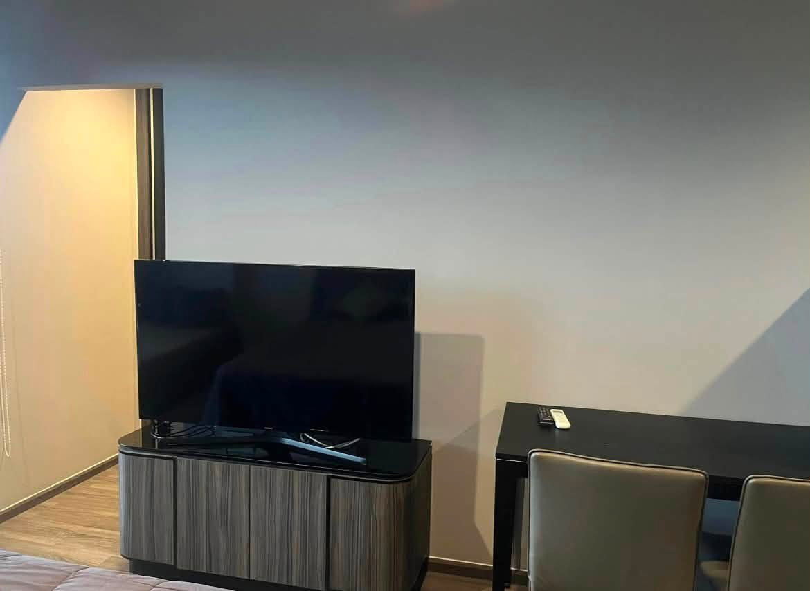 picture (Ready to move in 4 August 2026) For rent Ideo Mobi Rangnam, 11th floor. - 6/12
