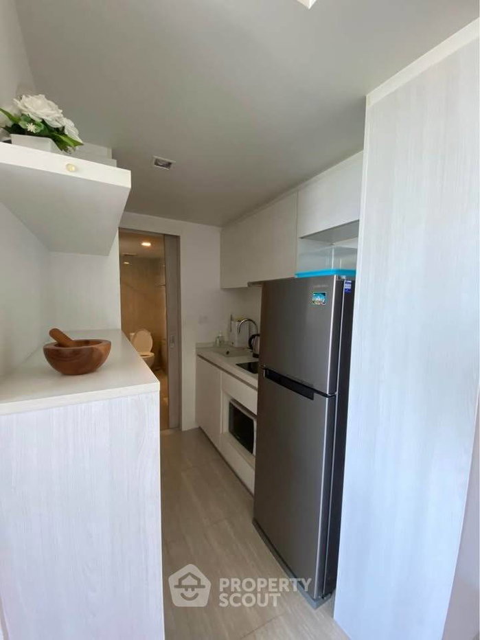 picture Pet-Friendly 1-BR Condo, Down Town 49, 8th Floor Near BTS Phrom Phong (ID 3150796) - 4/8