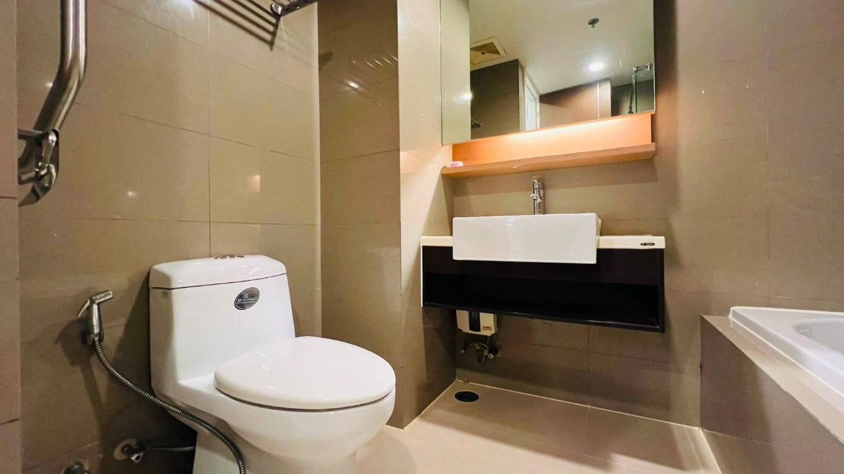 picture  15 Sukhumvit                 Residences - 10/10