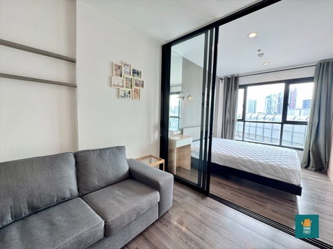 Rent The Base Park West 26 ตรม. ห้องสวย เฟอร์ครบ มีเครื่องซักผ้า 12,000 บาท