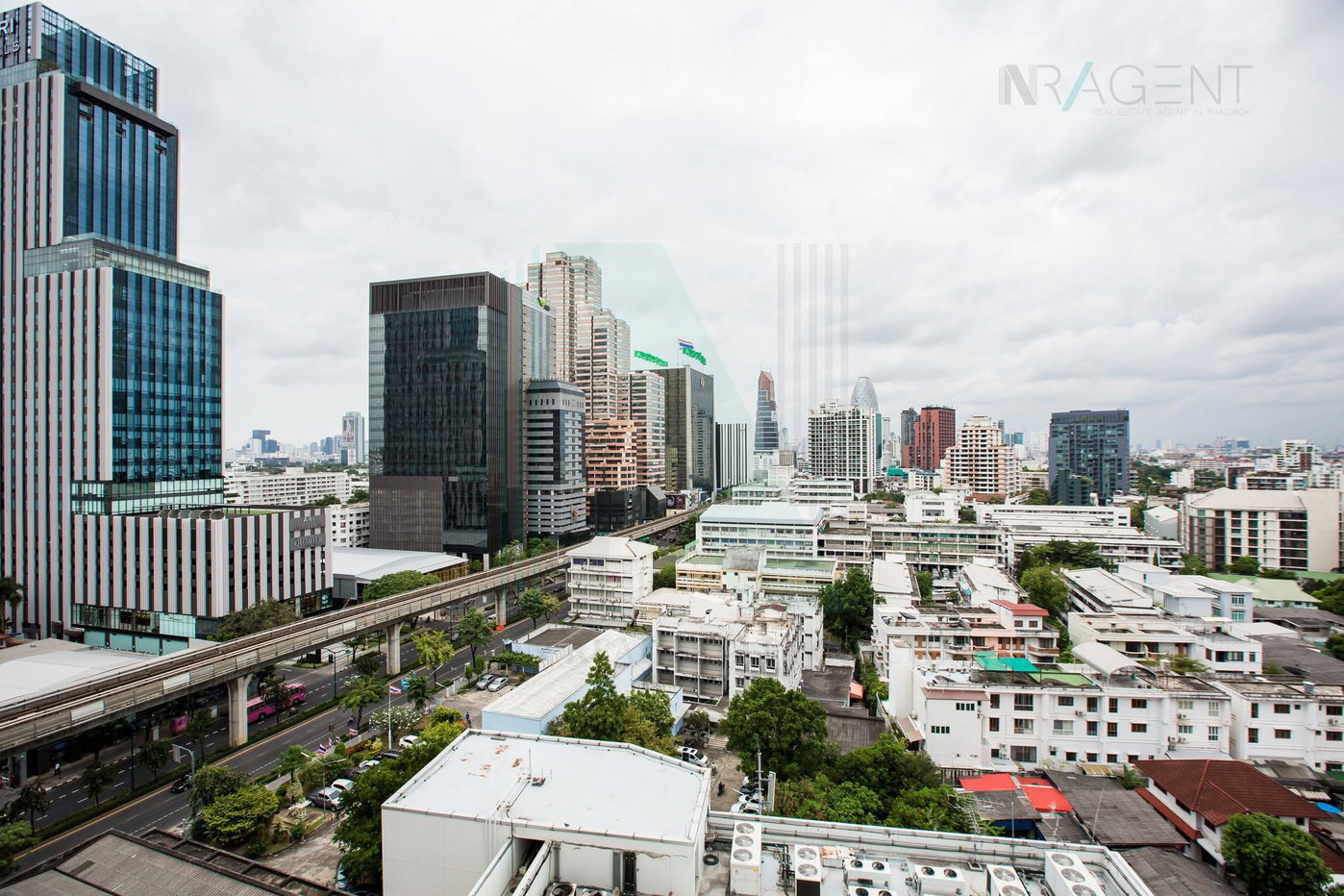 picture 🚩 For Sell Condo CENTRIC SCENE PHAHOLYOTHIN 9 Building 1, Floor 14,1 bed room, Room size 59 sqm - 3/8
