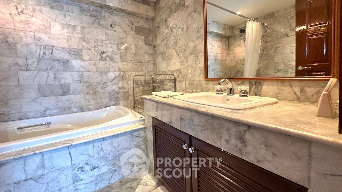 รูป คอนโด 3 ห้องนอน 188 ตร.ม. Vibhavadee Suite ใกล้ MRT ลาดพร้าว 200 ม. (ID 1169660) - รูปที่ 29/33