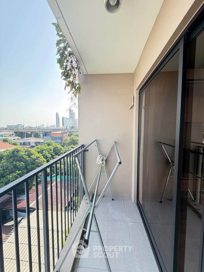 รูป คอนโด 1 ห้องนอน ให้เช่า โครงการ Blossom Condo สาทร-เจริญราษฎร์ ใกล้ BTS สุรศักดิ์ (ID 3151960) - รูปที่ 13/14