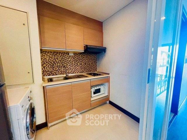 รูป คอนโด 1 ห้องนอน 52 ตร.ม. ชั้น 15 ที่ Le Luk Condominium ใกล้ BTS พระโขนง 200 ม. (ID 3148969) - รูปที่ 7/8