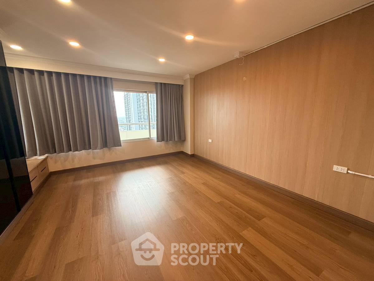 รูป คอนโด 3 ห้องนอน 185 ตร.ม. ชั้น 27 ที่ Bangkok River Marina ใกล้ MRT บางพลัด (ID 2197188) - รูปที่ 14/26