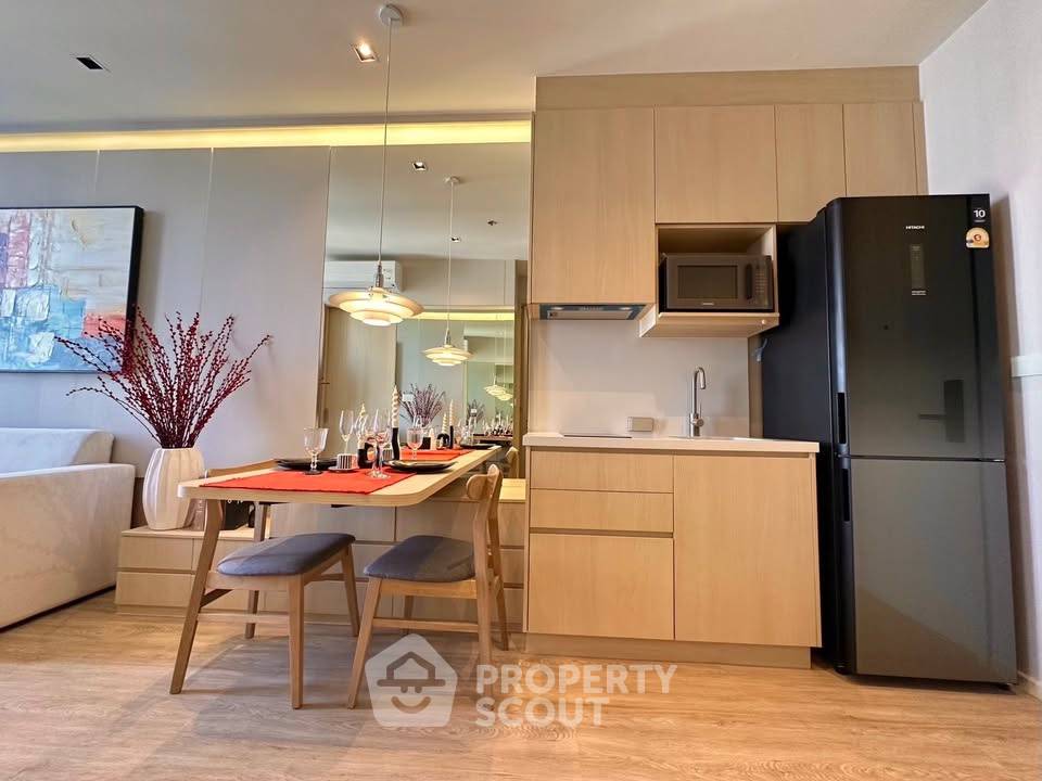 picture High-Floor 1-BR Condo At Noble State 39, 400m To BTS Phrom Phong 📍 (ID 2556936) - 6/7