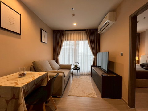✨Life Asoke Hype🏙️800m to MRT Rama9 🚅 & Central Rama9 , Good view , Beautiful unit.