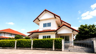 Houses for sale : 🌿 2-Storey Detached House for Sale near Kad Farang – Only THB 2.59 Million 🌿