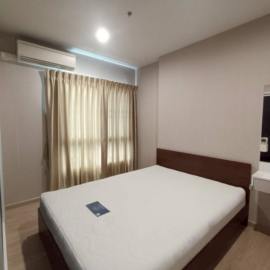 picture FOR RENT: The Parkland Phetkasem-Thapra Condo  - 8/10