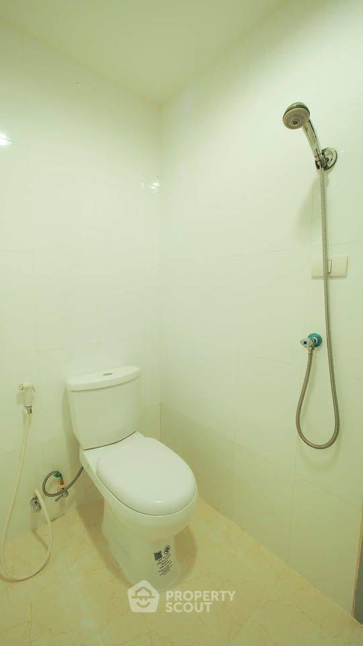 picture 4-BR 205 Sqm Condo At The Fine @ River, BTS Saphan Taksin (ID 3151343) - 14/20