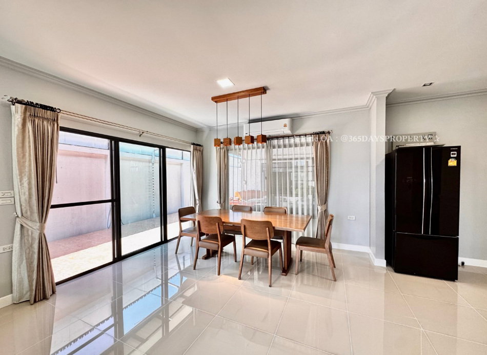รูป Call : 094-564-8492 บ้านมัณฑนา รามอินทรา-วงแหวน เช่าบ้านเดี่ยว 6 ห้องนอน 2 หลังคู่ หลังบ้านต่อกัน พร้อมห้องแม่บ้าน ทำเลดี ใกล้แฟชั่นไอส์แลนด์ - รูปที่ 5/15