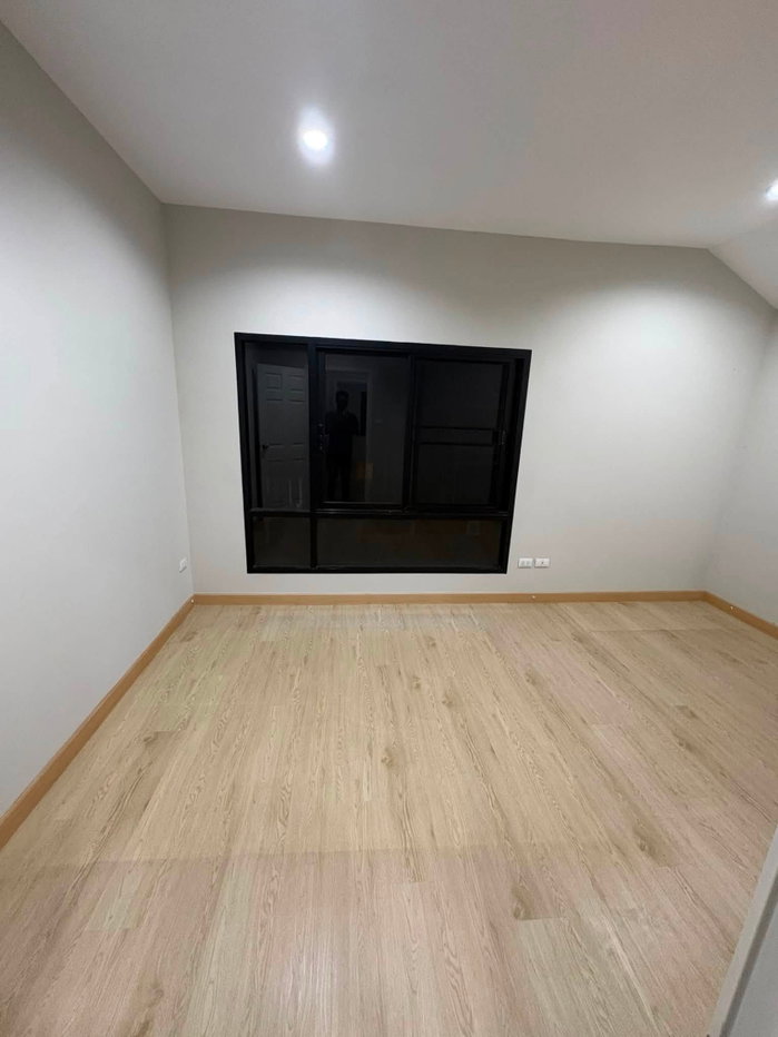 รูป 🏡 ขายด่วน! กาญจน์กนกวิลล์ 24 เยื้อง รพ.นครพิงค์ 3นอน 3น้ำ 41.2 ตรว. 3.2 ล้าน 📞063-6649056 - รูปที่ 4/15