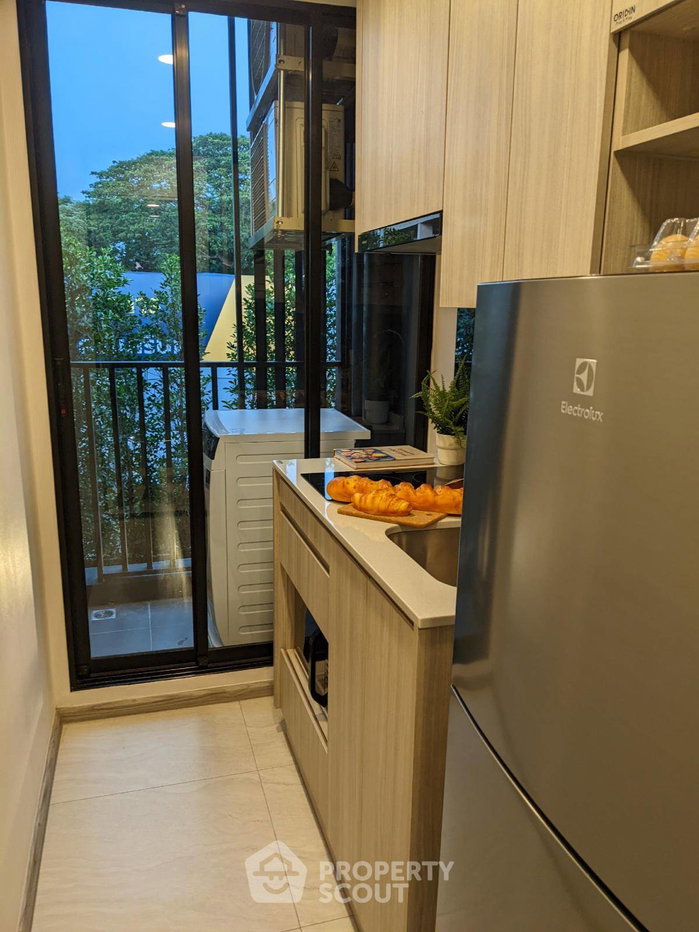picture 1-BR Condo 16th-Floor 27 Sqm, Origin Plug & Play Srinakarin (ID 1822407) - 2/3