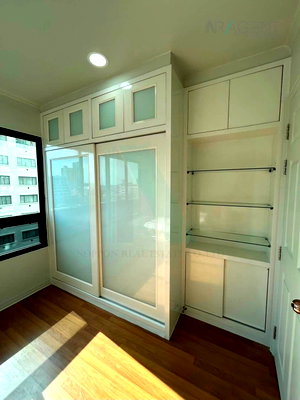 Condos for sale : 🔺 For Sell Condo LUMPINI PLACE PHAHOL - SAPHANKHWAI Building B, Floor 8,2 bed room, Room size 65 sqm