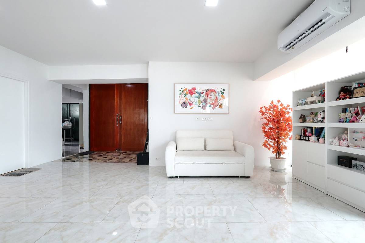 รูป คอนโด 2 ห้องนอน ขาย Four Street Mansion ชั้น 22 ใกล้ BTS ห้าแยกลาดพร้าว (ID 3151217) - รูปที่ 3/19