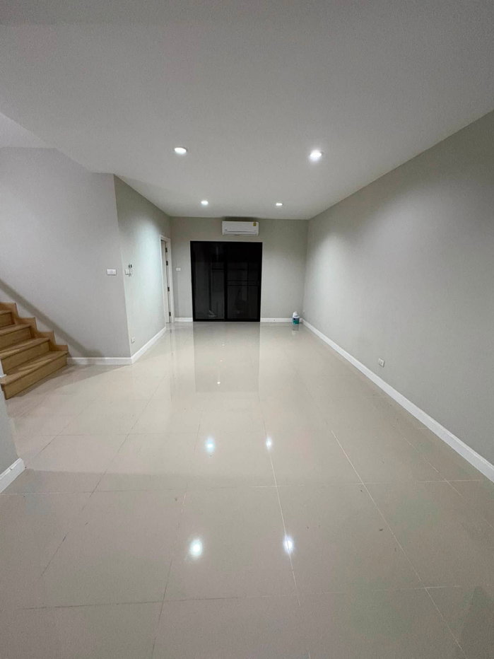 รูป 🏡 ขายด่วน! กาญจน์กนกวิลล์ 24 เยื้อง รพ.นครพิงค์ 3นอน 3น้ำ 41.2 ตรว. 3.2 ล้าน 📞063-6649056 - รูปที่ 6/15
