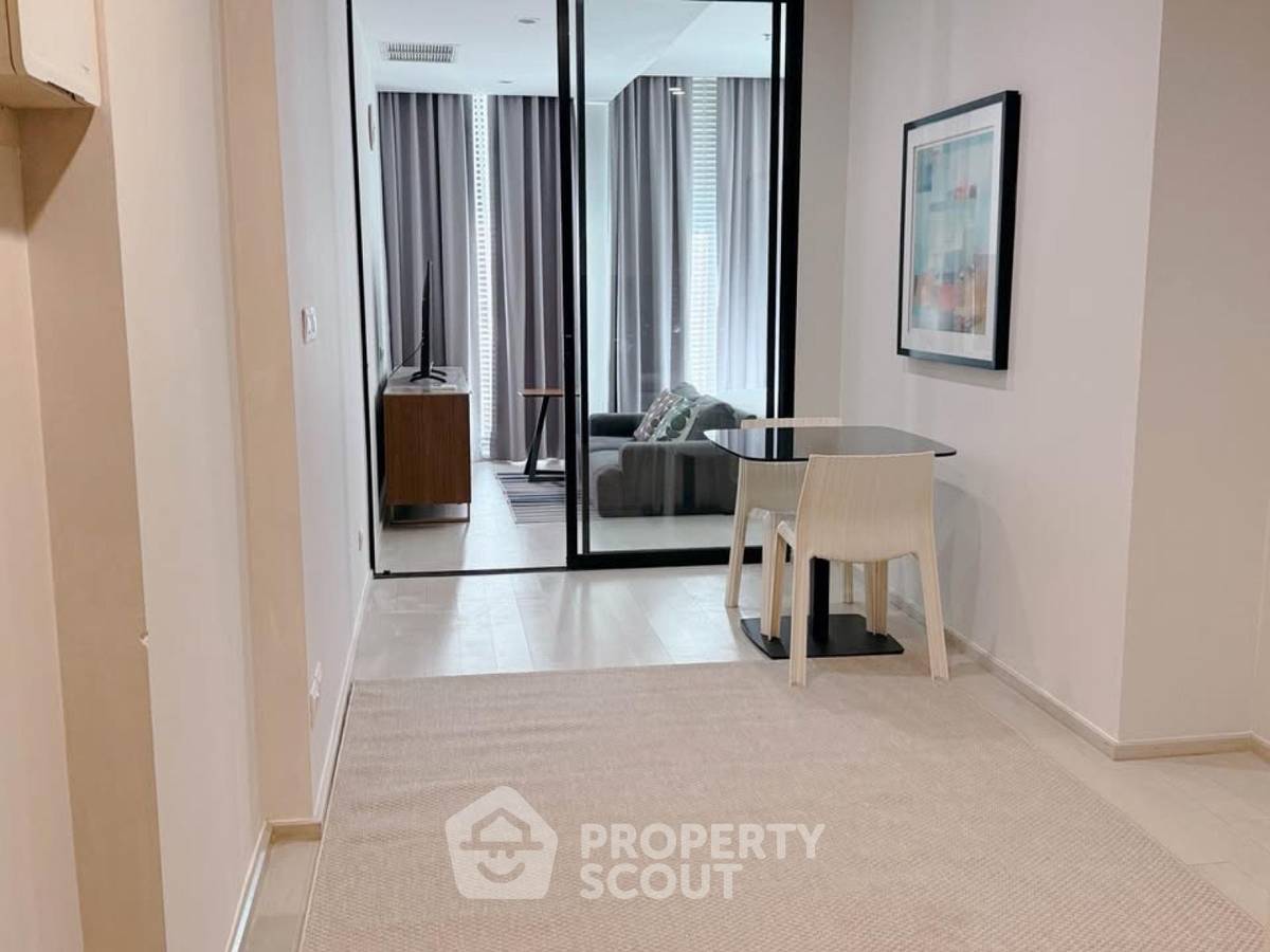 รูป คอนโด 1 ห้องนอน Noble Ploenchit ใกล้ BTS เพลินจิต 100 เมตร (ID 3151110) - รูปที่ 2/4