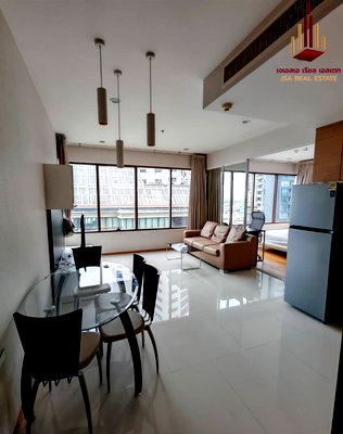 Condos for rent : ✨ For Rent: The Emporio Place Condo ✨  💰 Only 25,000 THB/month