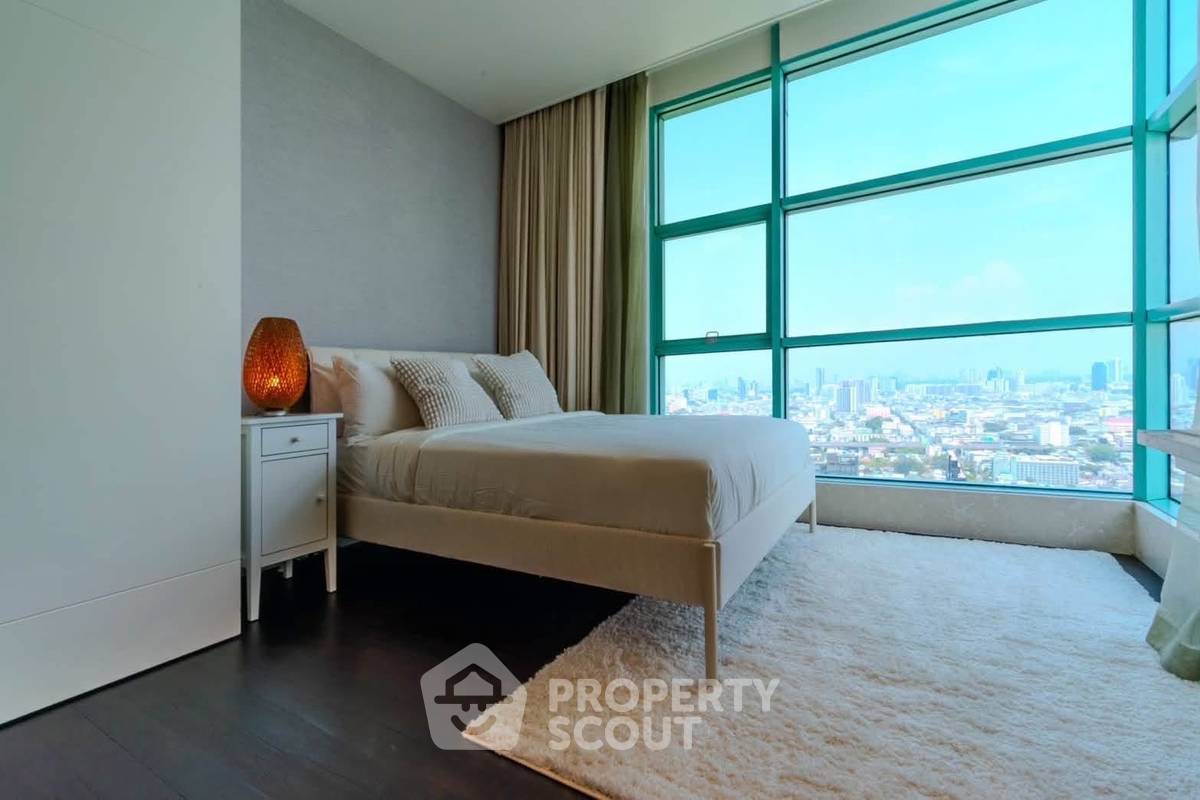 picture 5-BR 381 Sqm, 36th-Floor Condo at Chatrium Riverside, BTS Saphan Taksin (ID 3151374) - 15/17