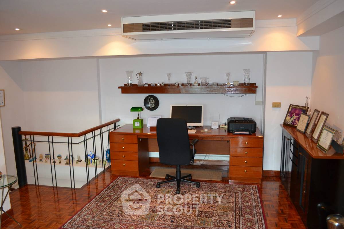 รูป คอนโด 3 ห้องนอน 188 ตร.ม. Vibhavadee Suite ใกล้ MRT ลาดพร้าว 200 ม. (ID 1169660) - รูปที่ 21/33