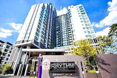 คอนโดให้เช่า : ชั้นยี่สิบเอ็ด ห้องหนึ่งห้องนอน Rhythm Sukhumvit 36-38 ห่าง BTS ทองหล่อเพียงสามร้อยเมตร (ID 3151931)