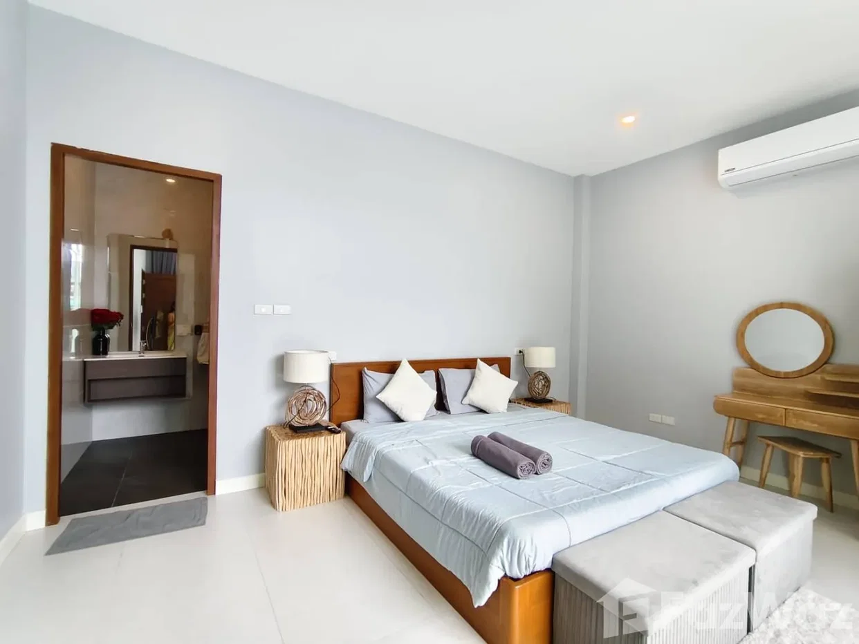 picture 3 Bedroom Villa for sale in Rawai, Phuket  5746793 - 28/36