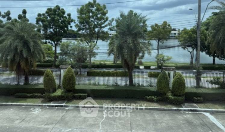รูป บ้าน 4 ห้องนอน สำหรับขาย โครงการ เพอร์เฟค เพลส รามคำแหง 164 เขตมีนบุรี (ID 3151342) - รูปที่ 8/8