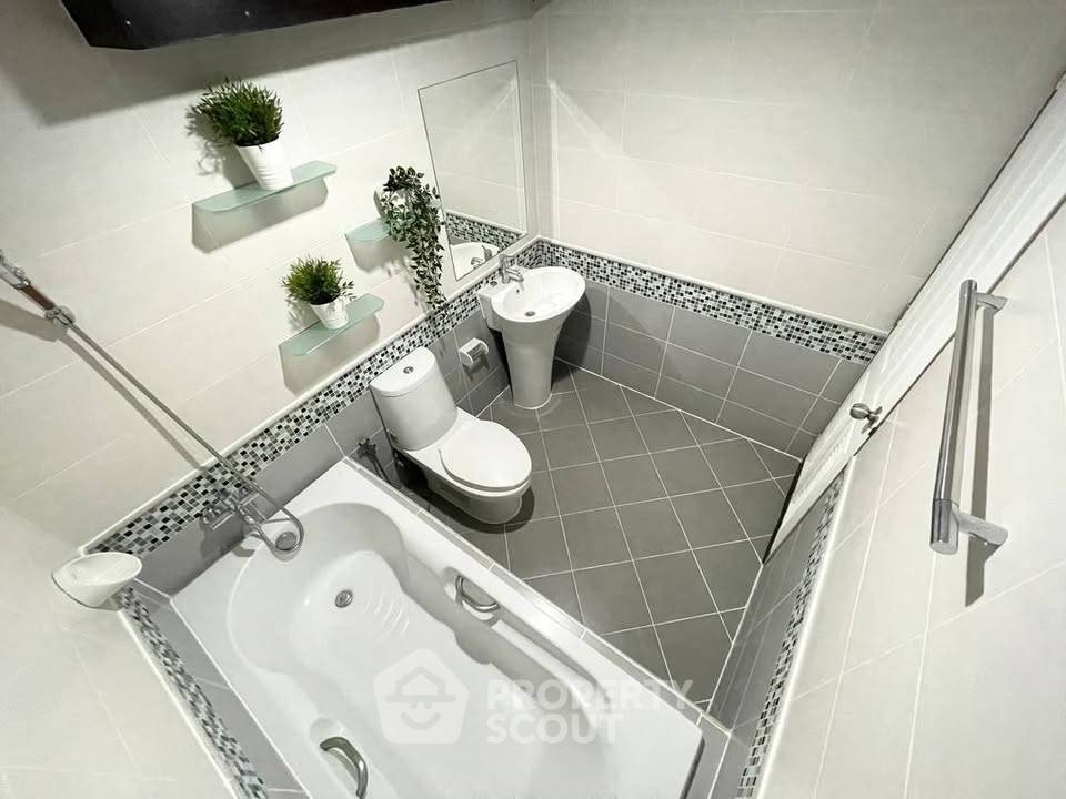 รูป คอนโด 2 ห้องนอน ให้เช่า Waterford Sukhumvit 50 78 ตร.ม. ใกล้ BTS อ่อนนุช (ID 3150566) - รูปที่ 15/19
