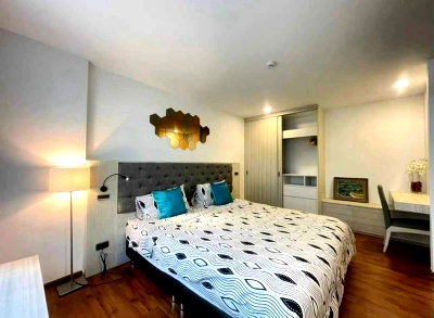 Condos for sale : Condo for sale: Dormy Residence Sriracha. Beautiful unit, ready to move in, fully furnished.