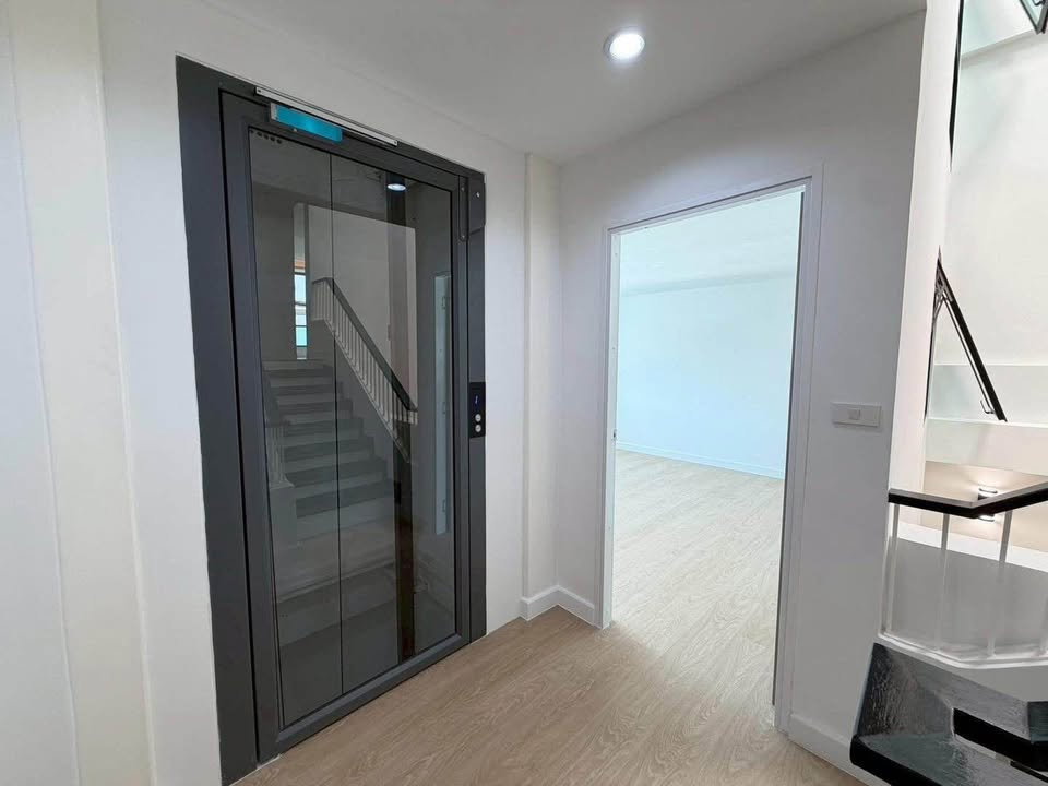รูป 🏠 ขายบ้าน : ทาวน์โฮม 4.5 ชั้นพร้อมลิฟต์ - สุขุมวิท101   รหัสทรัพย์ | 📌LNP-H953 - รูปที่ 9/50