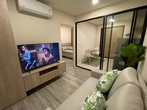 IKON Sukhumvit                 77 