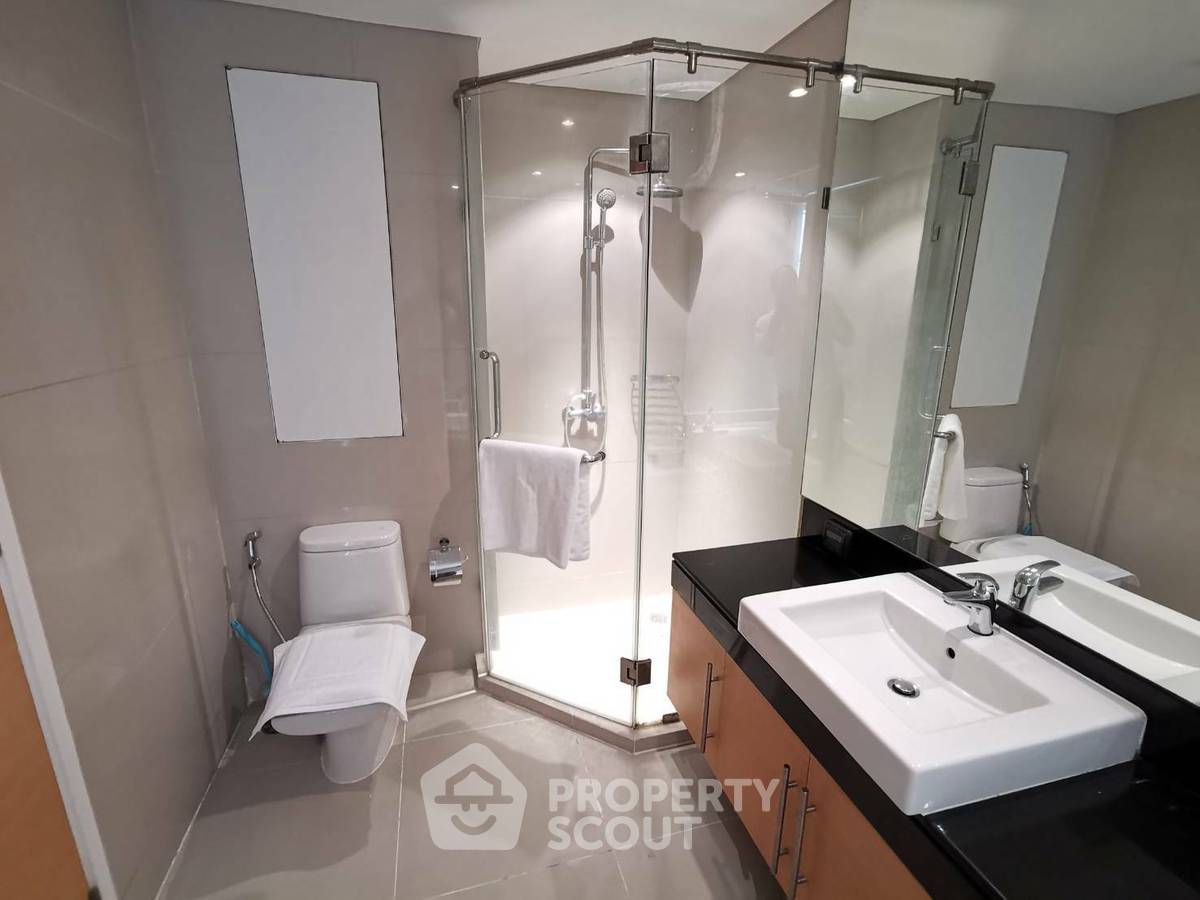 รูป คอนโด 3 ห้องนอน 170 ตร.ม. ชั้น 15 ที่ Fullerton Sukhumvit ใกล้ BTS เอกมัย 400 ม. (เลี้ยงสัตว์ได้) (ID 515005) - รูปที่ 8/8