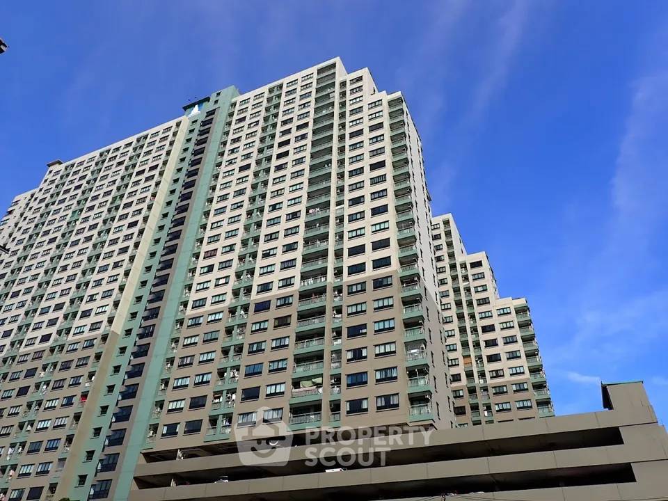 picture 2-BR Condo At Lumpini Place Ratchada - Thapra, 20th Floor Near BTS Talat Phlu (ID 3149266) - 15/16