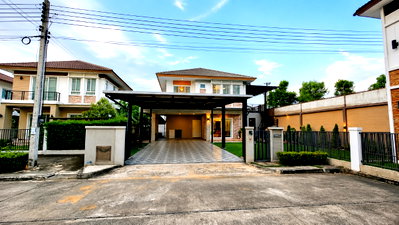 บ้านเดี่ยว ถนนคู้บอน : ขายด่วน ขายขาดทุน บ้านเดี่ยวหลังริม มัณฑนา รามอินทรา – วงแหวน ที่ดินใหญ่ 88 ตร.ว. จอดรถได้ถึง 6 คัน ความเป็นส่วนตัวสูง ใกล้ส่วนกลาง 