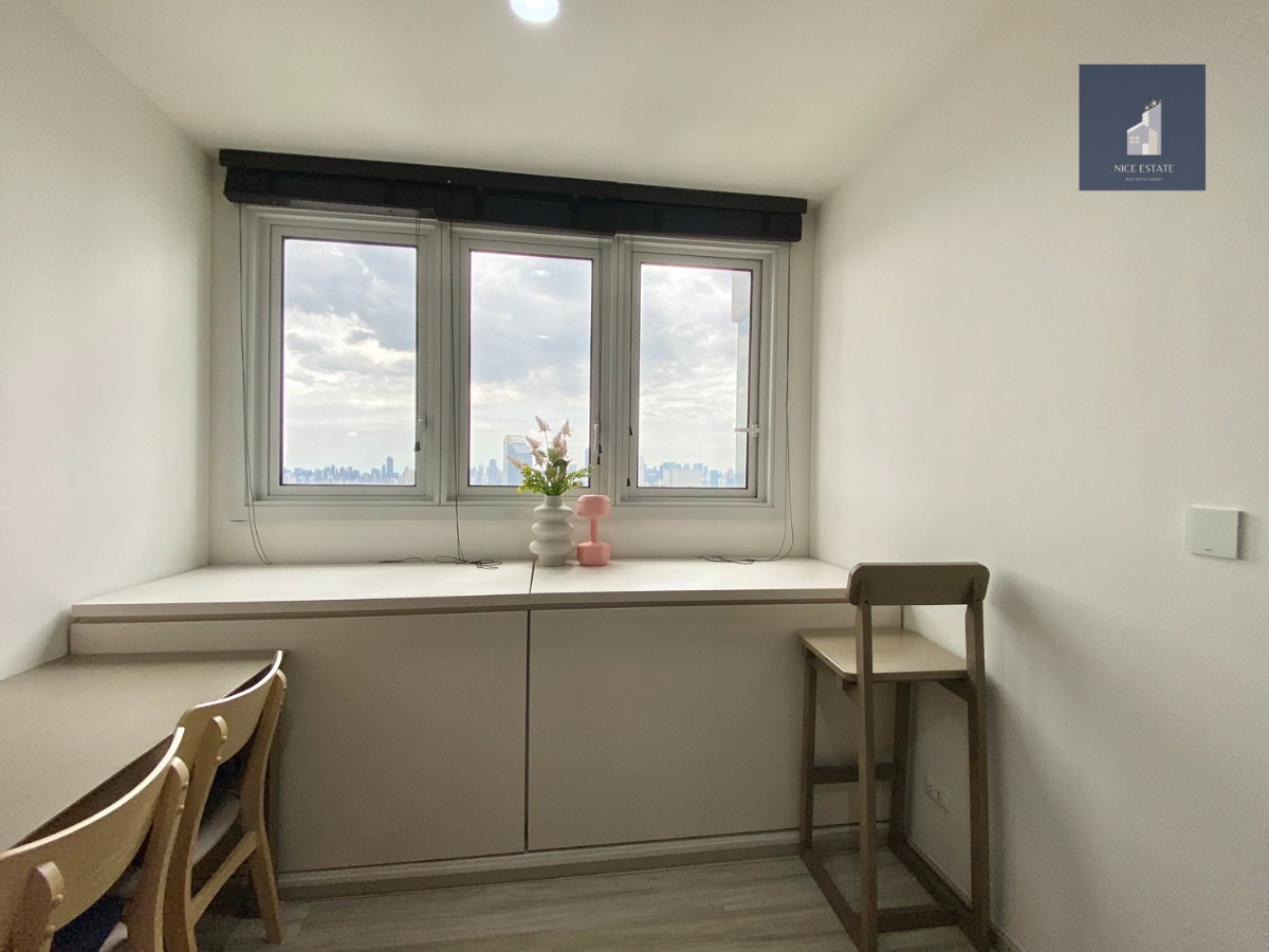 รูป XT Huaikhwang 1bedroom with walk-in closet take city view - รูปที่ 4/13