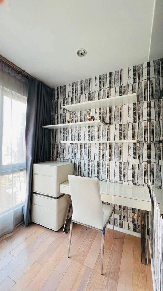 picture  15 Sukhumvit                 Residences - 5/10
