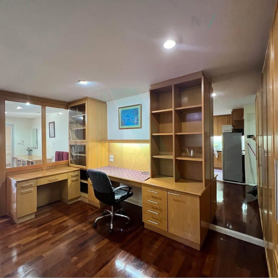 picture ðĐ For Sell Condo FIRST TOWER Building 1, Floor 10,1 bed room, Room size 70 sqm - 1/8