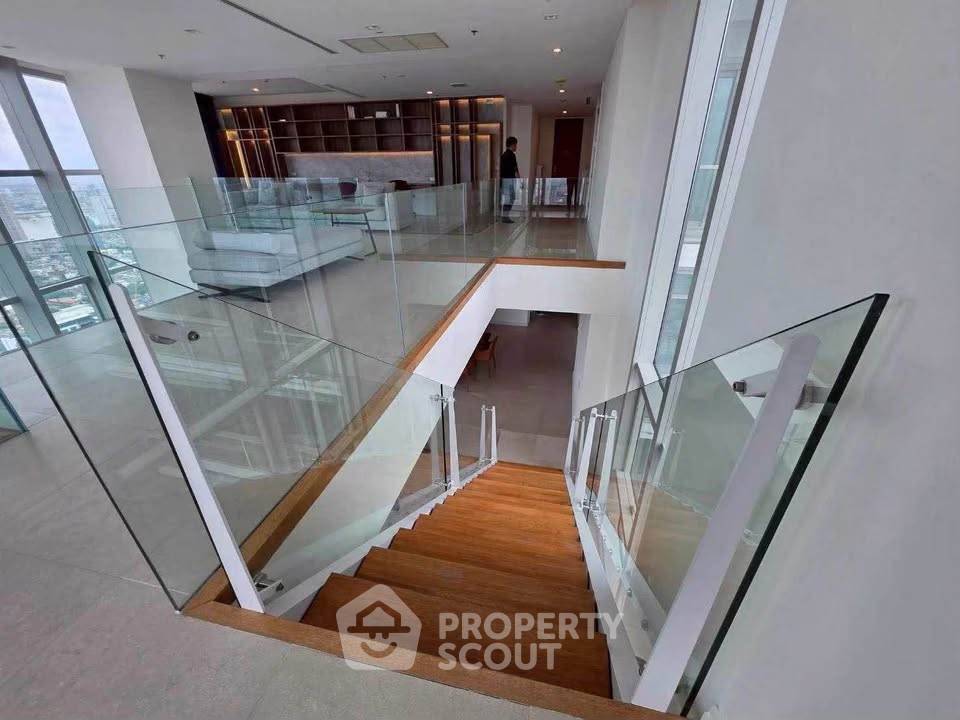 รูป คอนโด 3 ห้องนอน 410 ตร.ม. ชั้นสูง 67-68 The River Condominium ใกล้ BTS สะพานตากสิน 400 ม. (ID 3150953) - รูปที่ 22/29